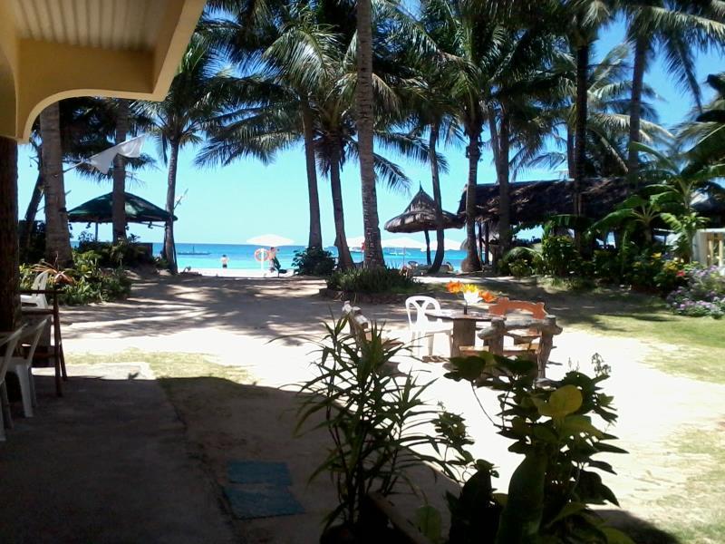 Balabag  Mikas Beach Resort מראה חיצוני תמונה